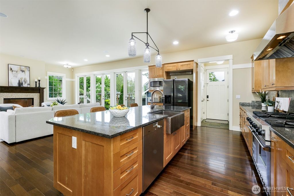 Photo of 5726 Kirkwood Place N, Seattle, WA 98103 (MLS # 2520579)