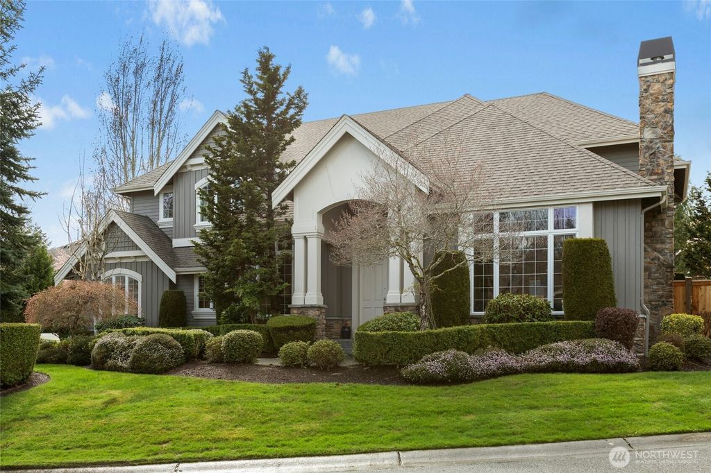 Photo of 27240 SE 13th Place, Sammamish, WA 98075 (MLS # 2355894)