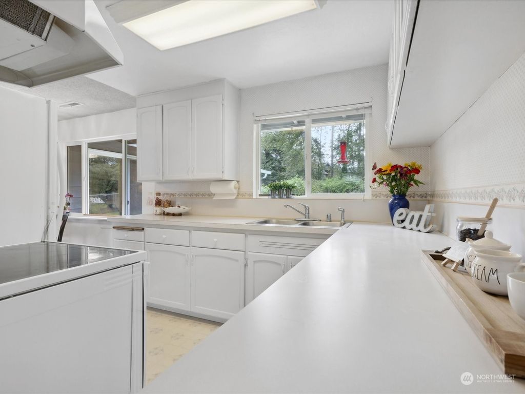 Photo of 12301 SE 172nd Street, Renton, WA 98058 (MLS # 2077126)