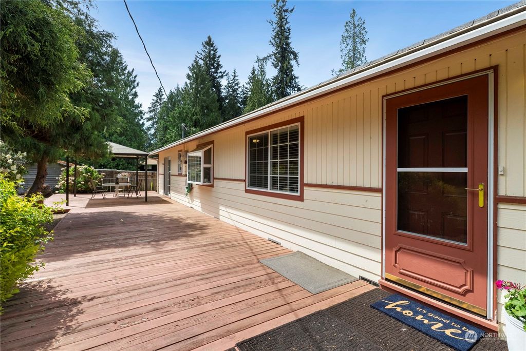 Photo of 19447 SE 176th Street, Renton, WA 98058 (MLS # 2237994)