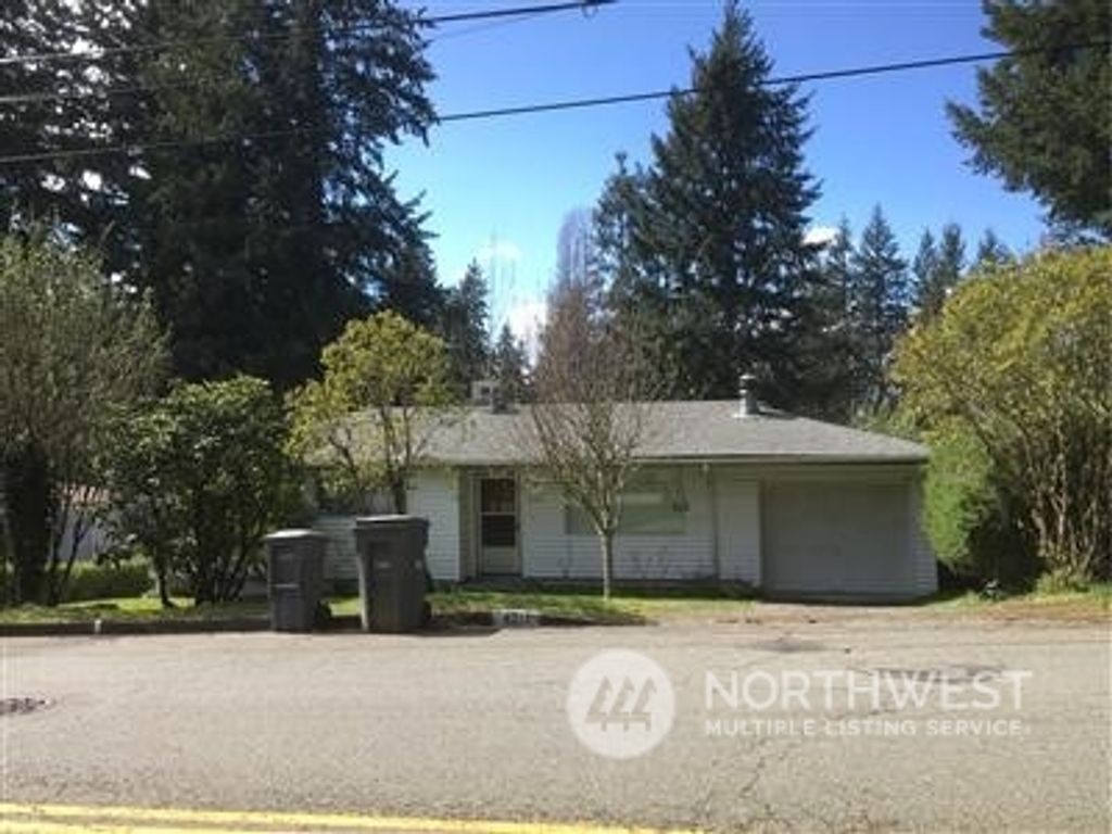 Photo of 4011 140th Avenue SE, Bellevue, WA 98006 (MLS # 2199666)