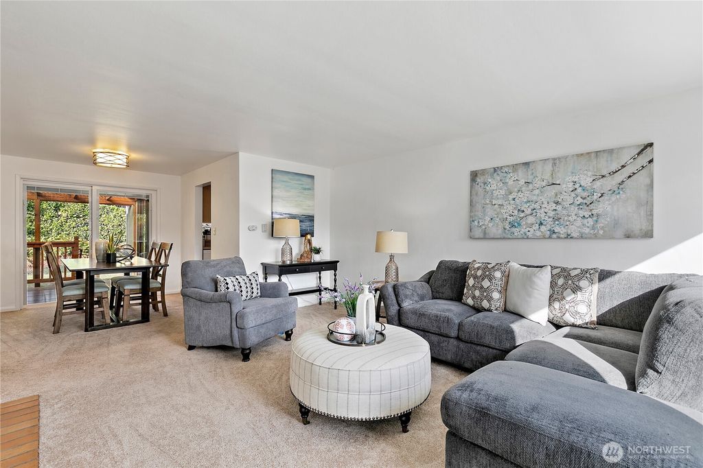 Photo of 14321 Burke Avenue N, Seattle, WA 98133 (MLS # 2440384)