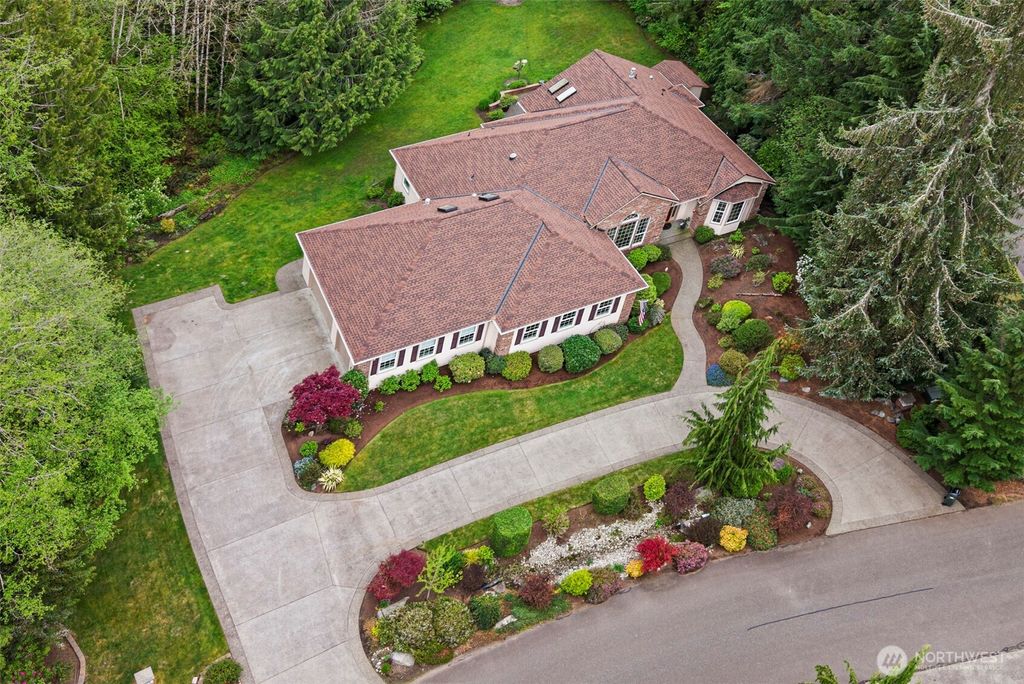 Photo of 5315 Klipsun Lane SW, Olympia, WA 98512 (MLS # 2513668)