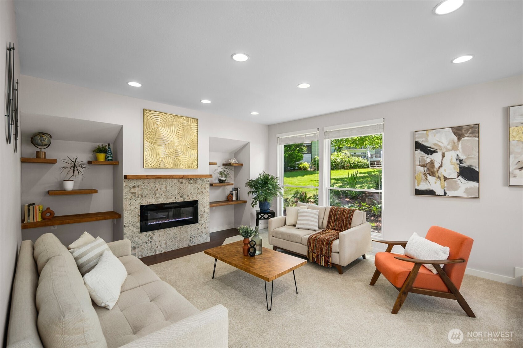 Redmond, Washington 98052, United States, 3 Bedrooms Bedrooms, ,2 BathroomsBathrooms,Residential,Pending,145361