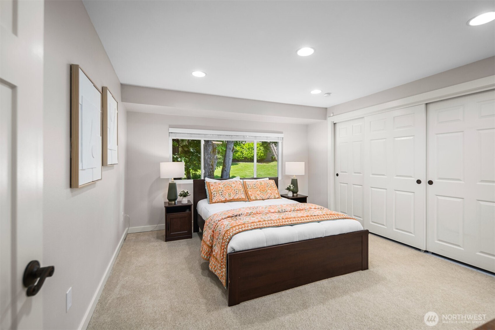 Redmond, Washington 98052, United States, 3 Bedrooms Bedrooms, ,2 BathroomsBathrooms,Residential,Pending,145361