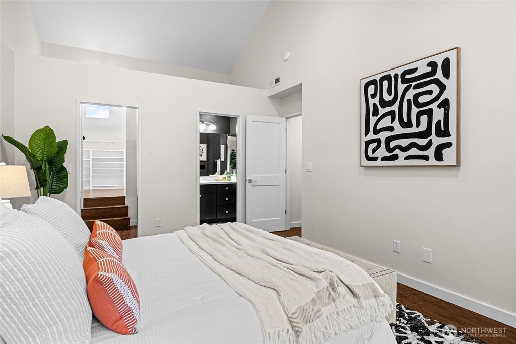 listing image 9365469546259949950