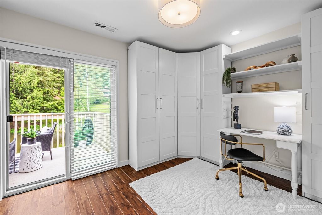 listing image 9369881999288921097