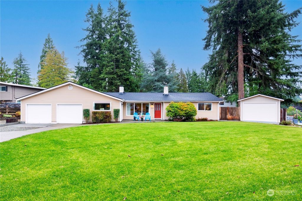 Photo of 14254 SE 40th Street, Bellevue, WA 98006 (MLS # 2165700)