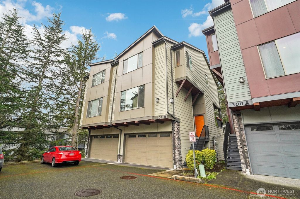 Photo of 301 S 47th Street #B, Renton, WA 98055 (MLS # 2488710)