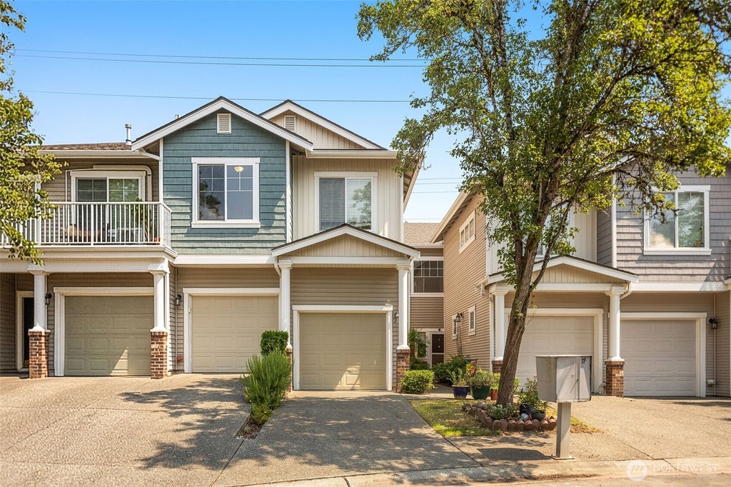Photo of 5100 Talbot Place S #D, Renton, WA 98055 (MLS # 2566377)