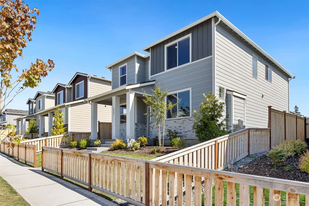 Photo of 5051 86th Avenue NE, Marysville, WA 98270 (MLS # 2283378)