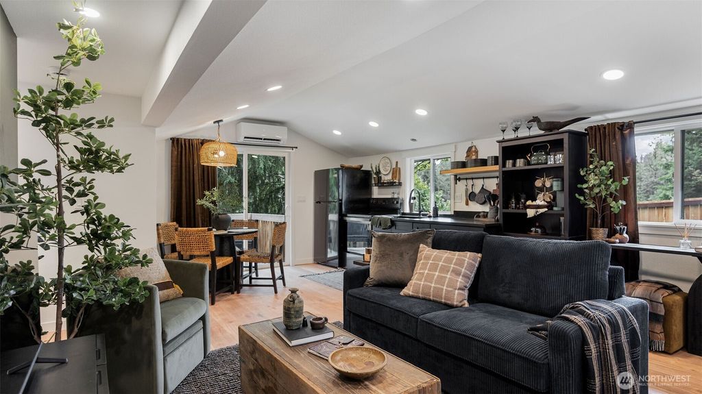 Photo of 12907 Green Mountain Way Way, Granite Falls, WA 98252 (MLS # 2493108)