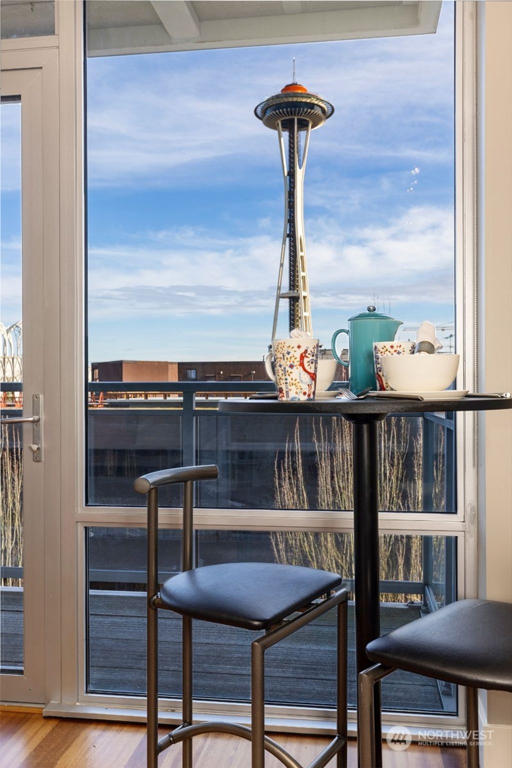 Photo of 2911 2nd Avenue #810, Seattle, WA 98121 (MLS # 2042246)