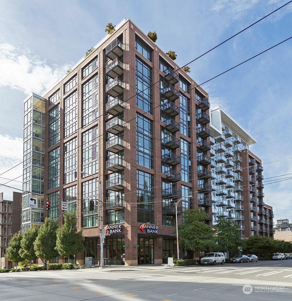 Photo of 2911 2nd Avenue #810, Seattle, WA 98121 (MLS # 2042246)