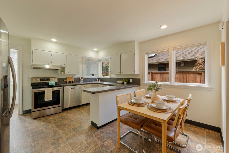 819 NE 100th Street