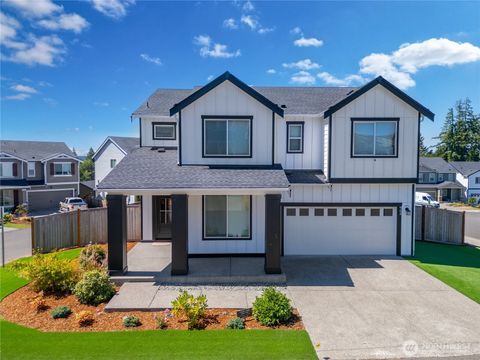 Photo of 902 Bunting Place SE #84, Port Orchard, WA 98366 (MLS # 2418508)