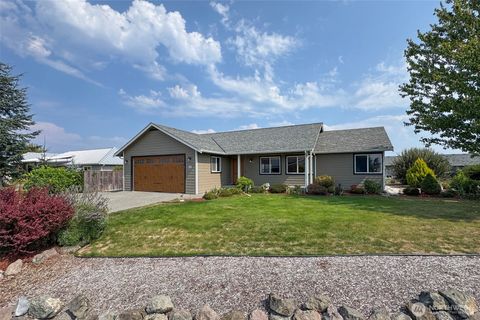Photo of 201 Duke Drive, Sequim, WA 98382 (MLS # 2426377)