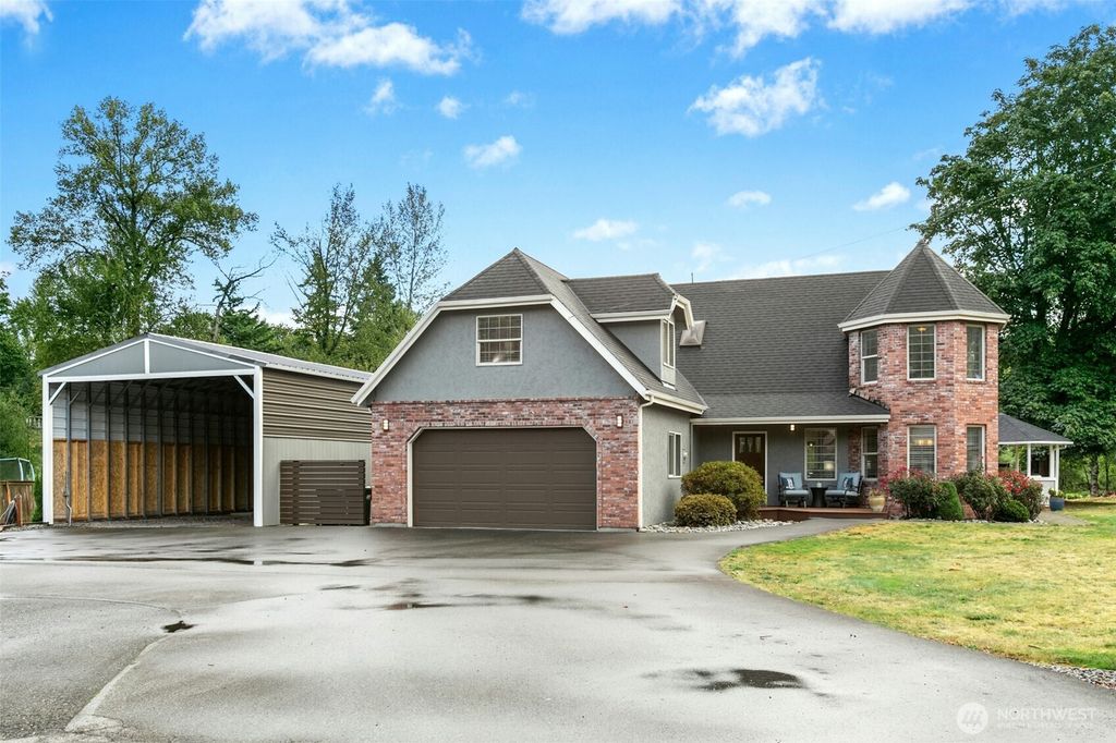 Photo of 13020 172nd Avenue SE, Renton, WA 98059 (MLS # 2464393)