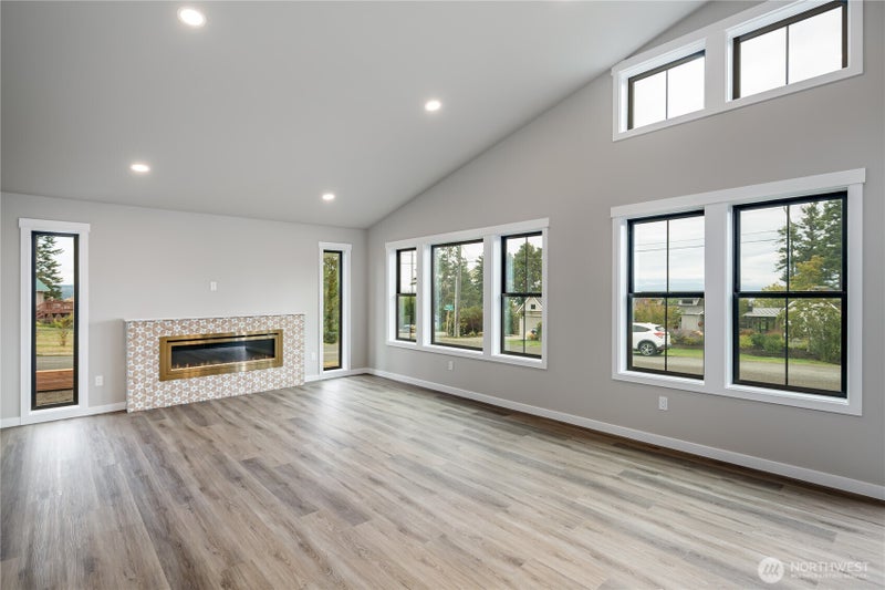 1890 Cascade View Drive