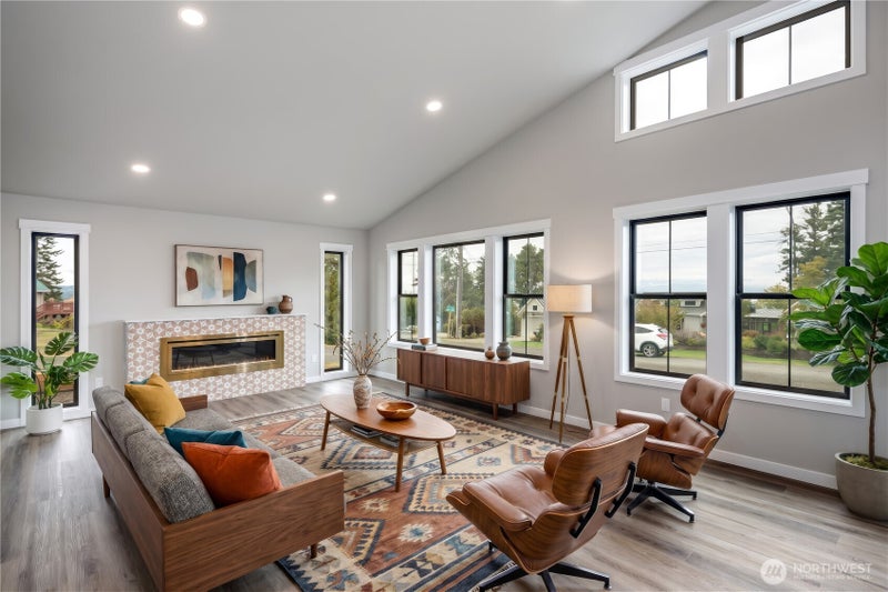 1890 Cascade View Drive