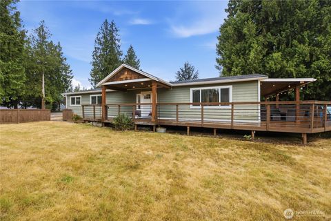 Photo of 6911 Vandermark Road E, Bonney Lake, WA 98391 (MLS # 2544560)