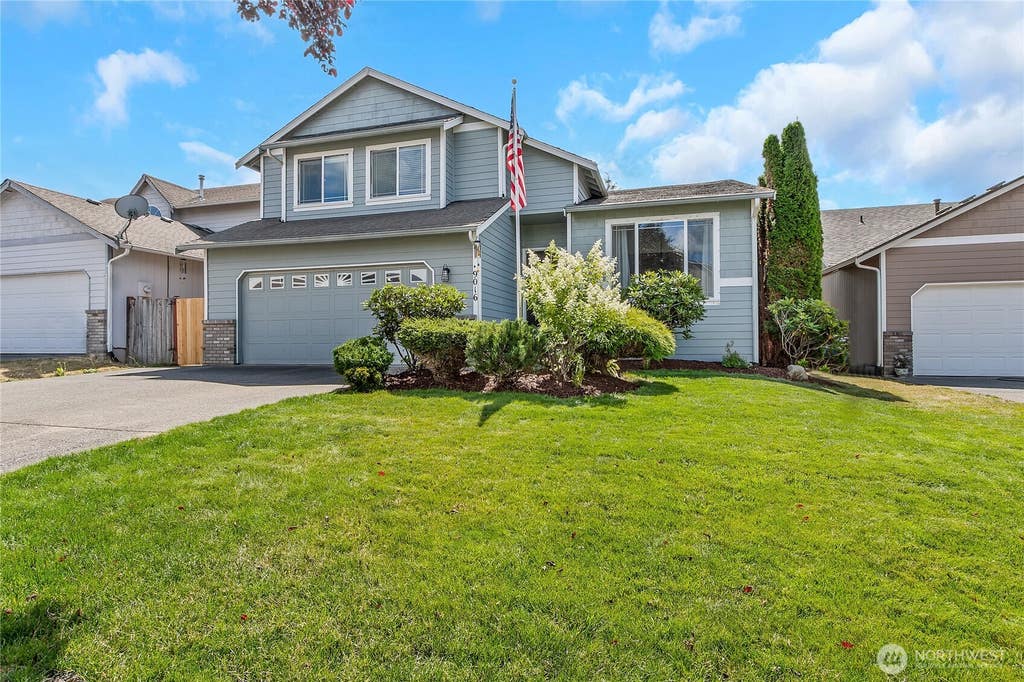 Photo of 9016 190th Street E, Puyallup, WA 98375 (MLS # 2566534)
