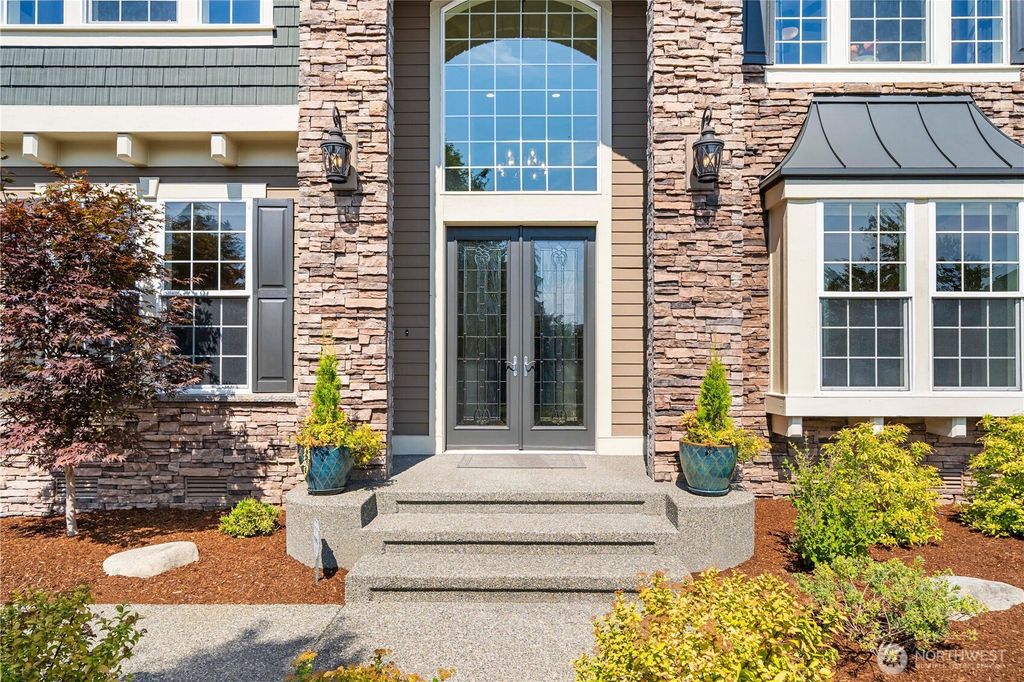 Photo of 1825 67th Street SE, Auburn, WA 98092 (MLS # 2428715)