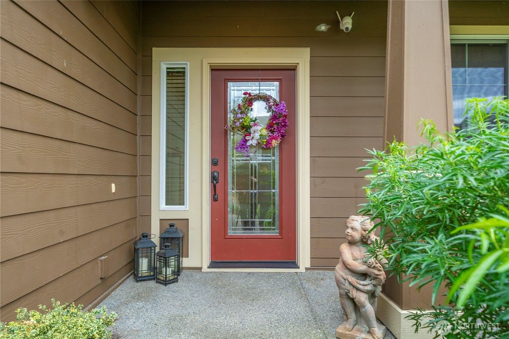 Photo of 28215 224th Avenue SE, Maple Valley, WA 98038 (MLS # 2437095)