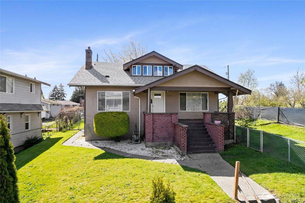 Photo of 2346 S I Street, Tacoma, WA 98405 (MLS # 2509537)