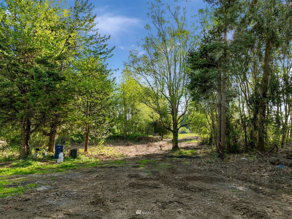 Photo of 7204 - 7113 300th Street NW, Stanwood, WA 98292 (MLS # 1940538)