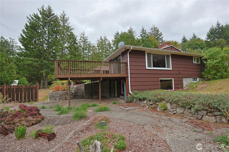 1498 SW Cook Road