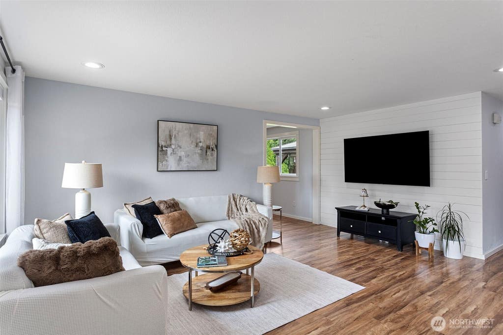 Photo of 1325 234th Street SW, Bothell, WA 98021 (MLS # 2561657)