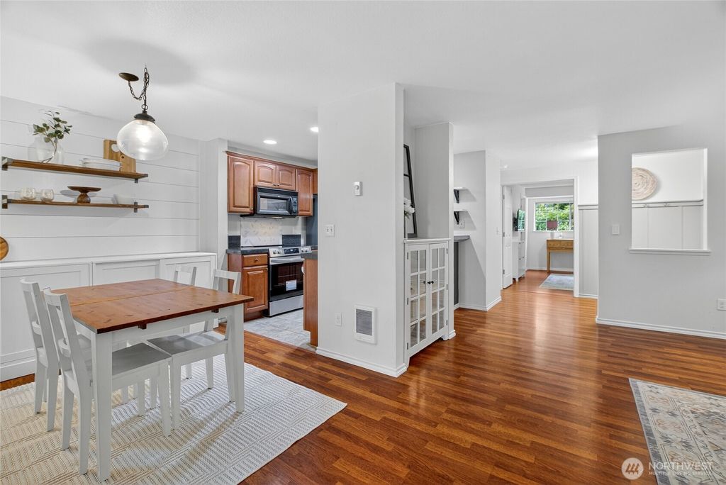 Photo of 15433 Country Club Drive #B102, Mill Creek, WA 98012 (MLS # 2405043)