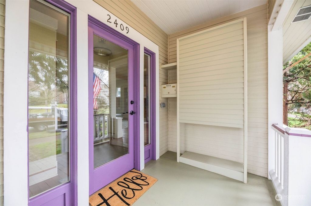 Photo of 2409 Cedar Street, Everett, WA 98201 (MLS # 2213581)