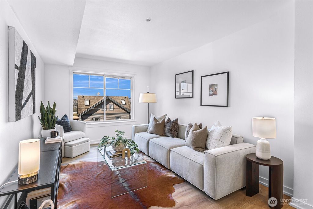 Photo of 1909 10th Avenue W #203, Seattle, WA 98119 (MLS # 2493708)