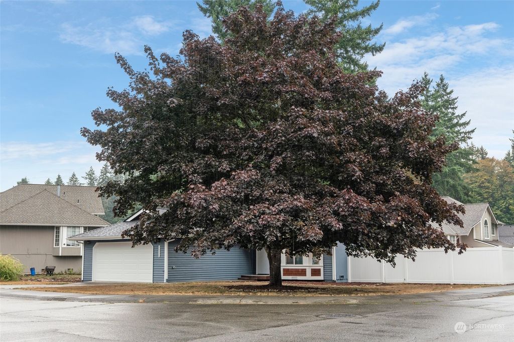 Photo of 26228 192nd Place SE, Covington, WA 98042 (MLS # 2155553)
