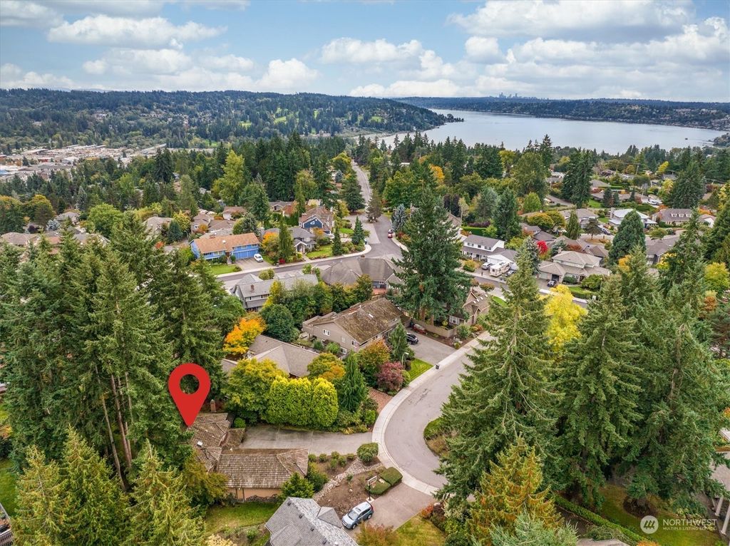 Photo of 6315 NE 192nd Court, Kenmore, WA 98028 (MLS # 2164583)