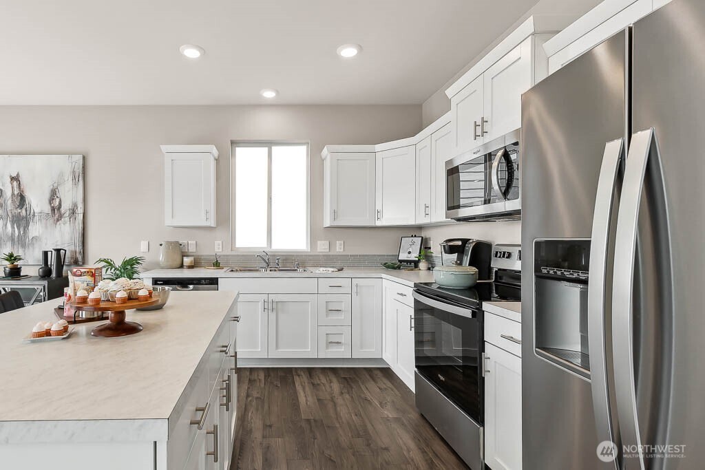 3002 Wrangler Drive 343