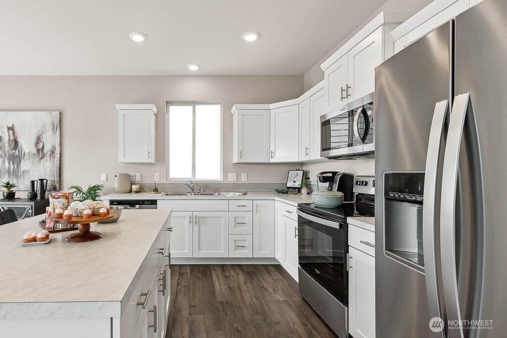 Photo of 3002 Wrangler Drive #343, Ellensburg, WA 98926 (MLS # 2461493)