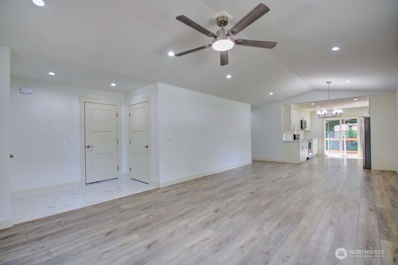 7911 Apache Drive