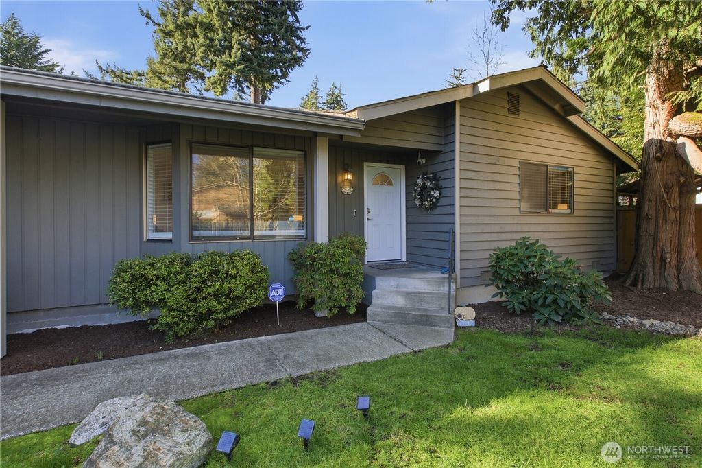 Photo of 37205 35th Ave Ave S, Auburn, WA 98001 (MLS # 2477399)