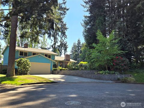 Photo of 313 NE 191 Street, Shoreline, WA 98155 (MLS # 2524122)
