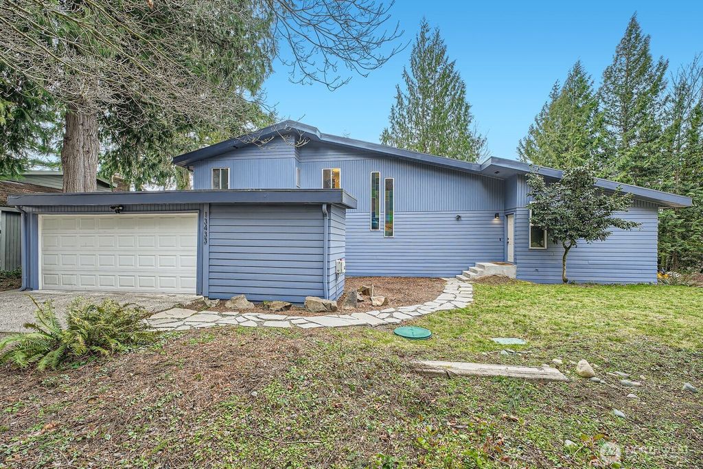 Photo of 13433 SE 141st Street, Renton, WA 98059 (MLS # 2332341)