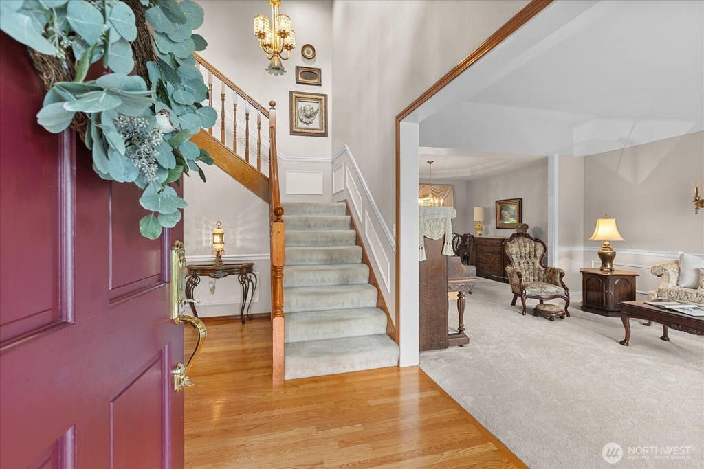 Photo of 17906 Larch Way, Lynnwood, WA 98037 (MLS # 2561899)
