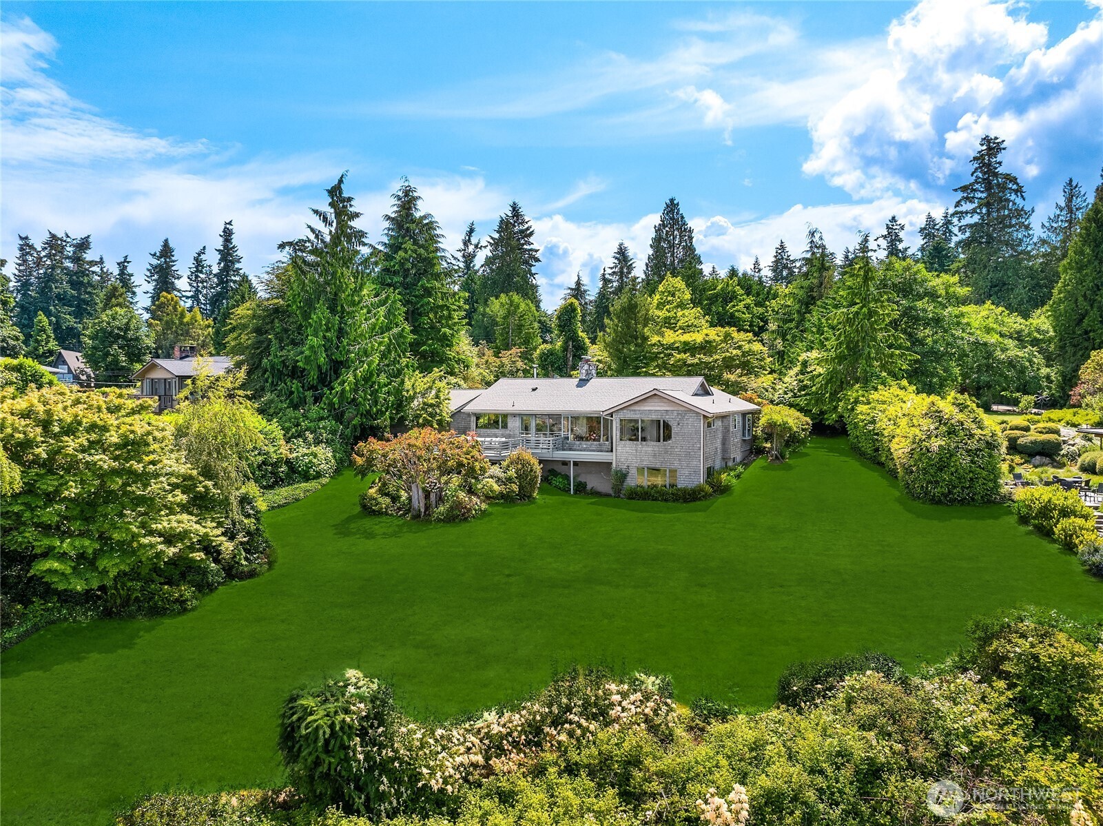 11628 NE Yeomalt Point Drive