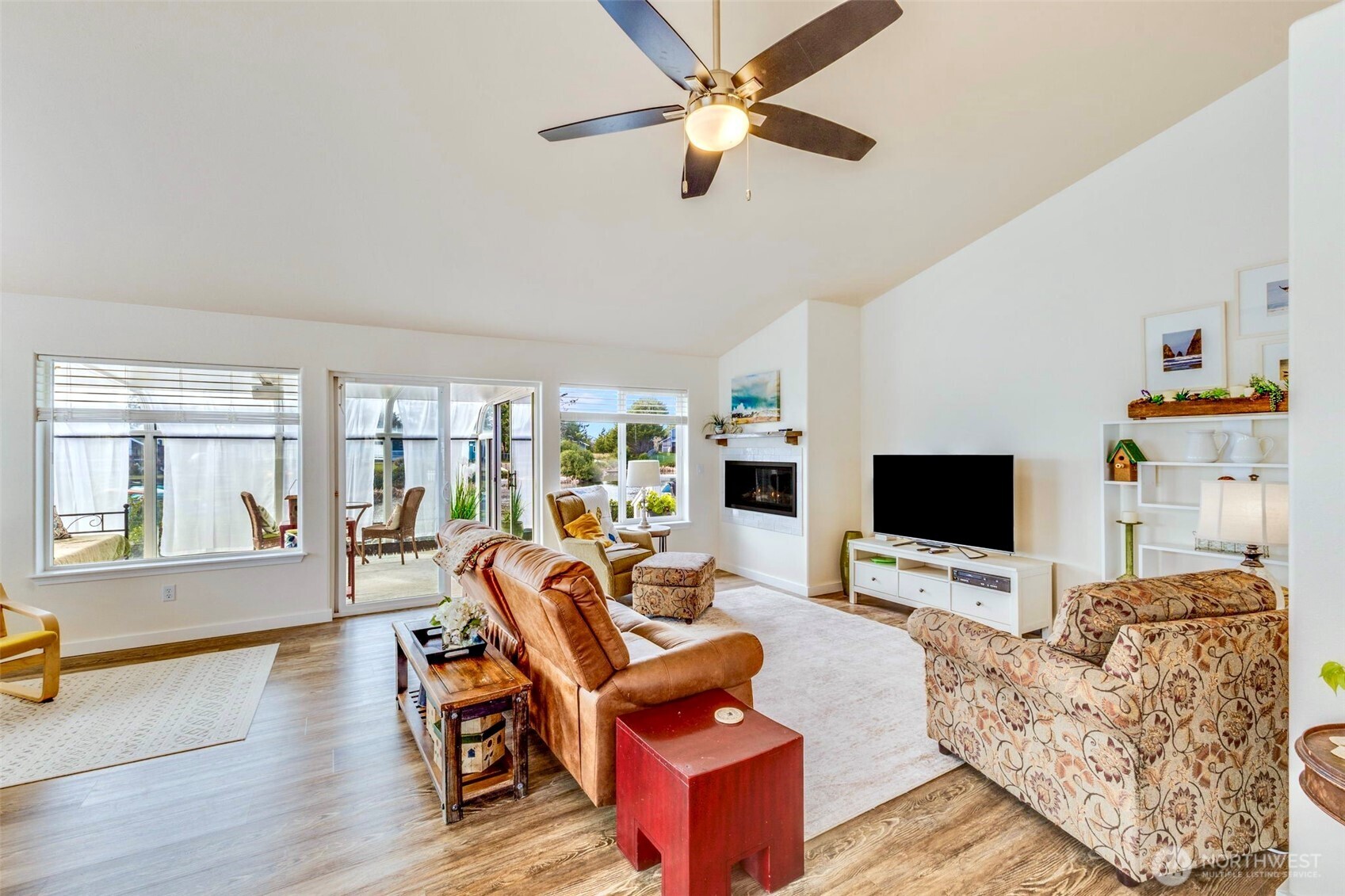 241 N Razor Clam Drive SW