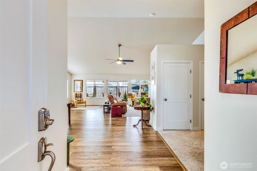 Photo of 241 N Razor Clam Drive SW, Ocean Shores, WA 98569 (MLS # 2485073)