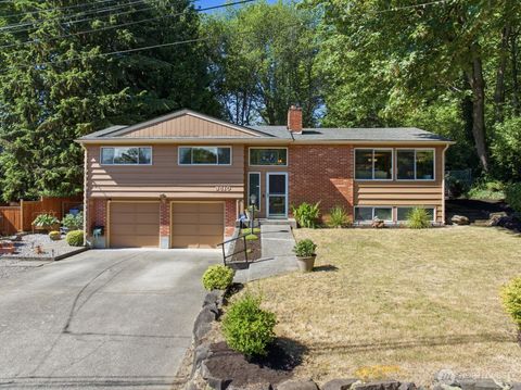 Photo of 3610 NE 197th Street, Lake Forest Park, WA 98155 (MLS # 2540121)