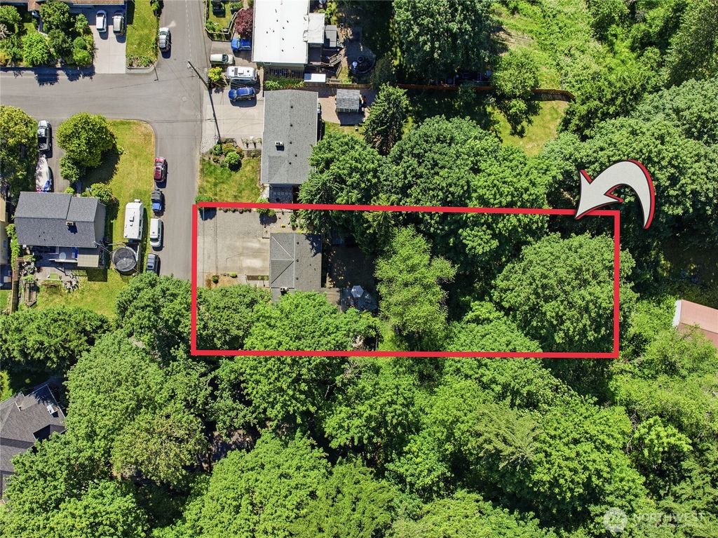 Photo of 3610 NE 197th Street, Lake Forest Park, WA 98155 (MLS # 2540121)