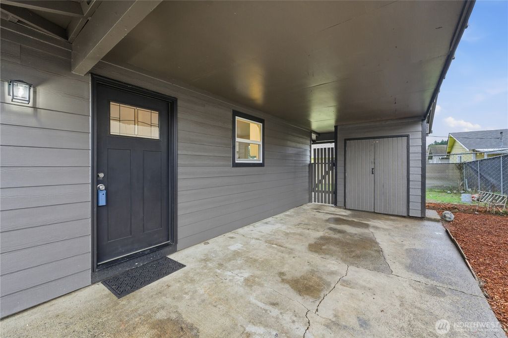 Photo of 5921 E Portland Avenue, Tacoma, WA 98404 (MLS # 2473518)